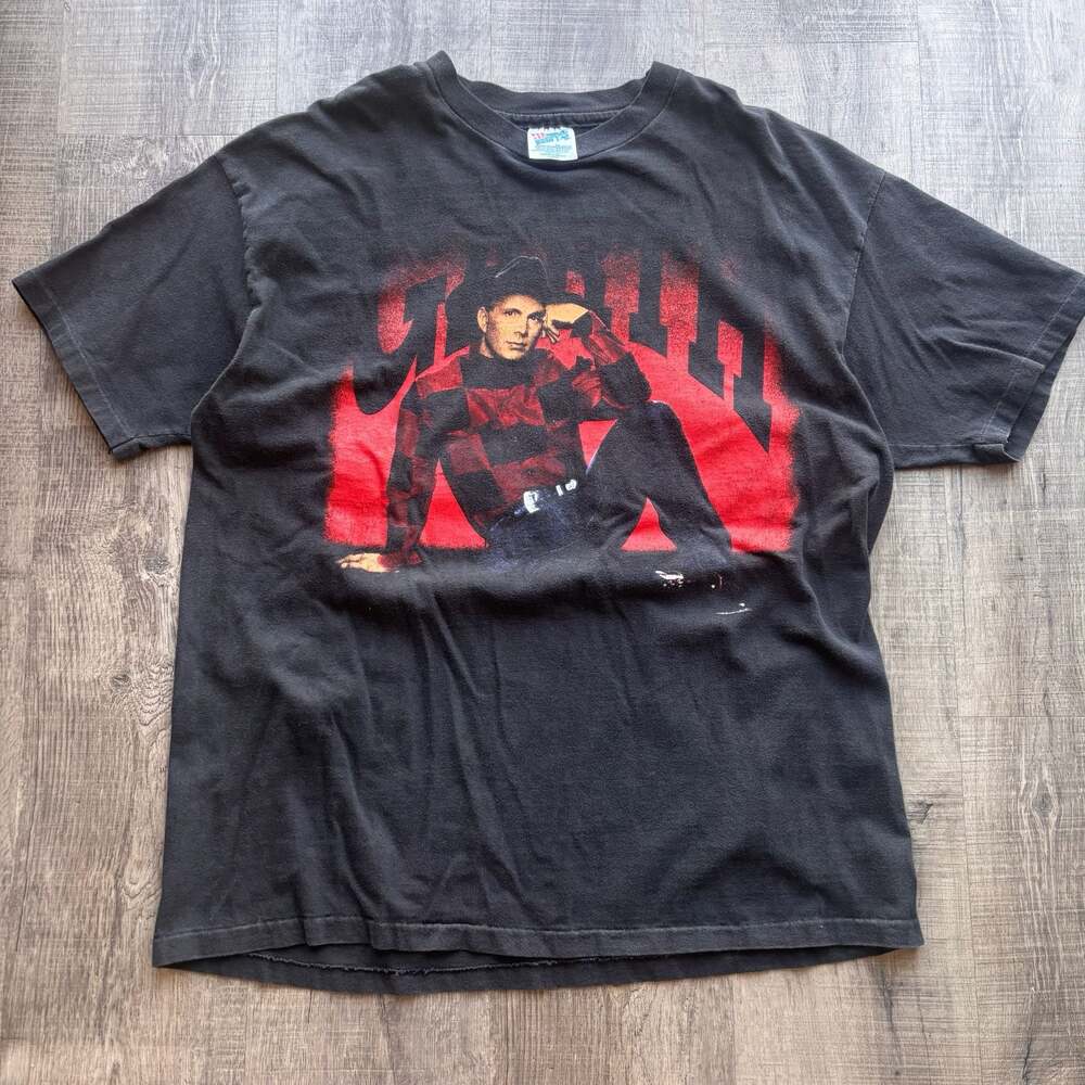 Vintage 1993 Garth Brooks In Pieces Concert Tour T-Shirt